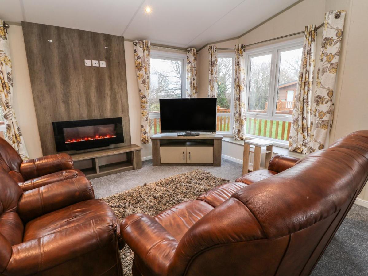Braeburn Lodge Winkleigh Exterior foto